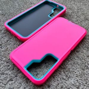 Brand new Samsung GalaxyS22 PLUS tough military-graded armor shock defender case